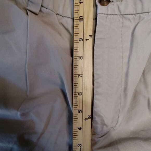 Brooks Brothers Mens Golf Shorts Size 35 x 9‎ Tan Flat Front Stretch Active Wear - Picture 3 of 8